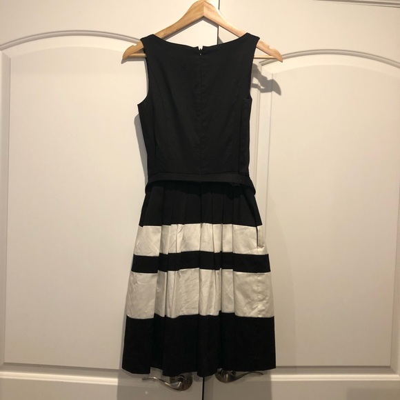 White House Black Market fit and flare dress - Picture 2 of 2